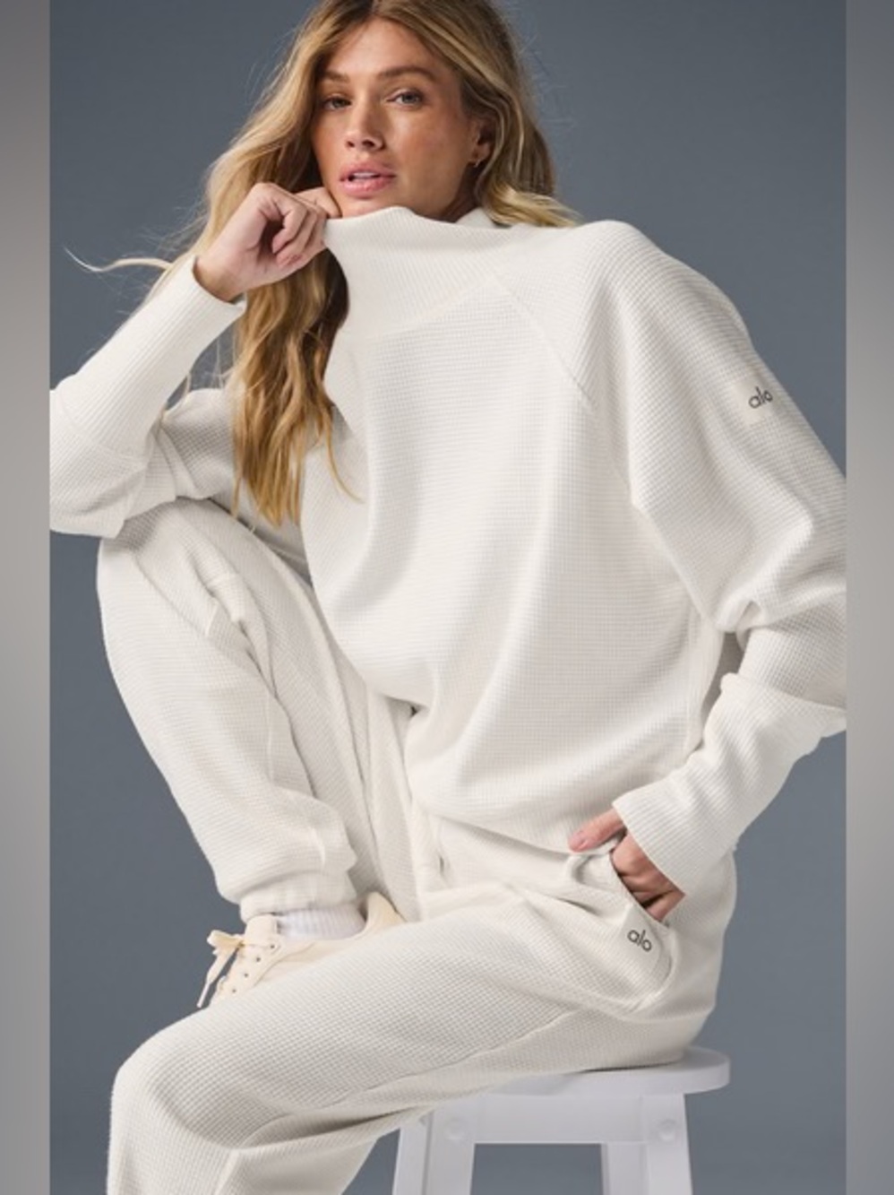 Alo Waffle Weekend Escape Mock Neck Sweater and Jogger Set, lvory XS 🧇 - Picture 16 of 16